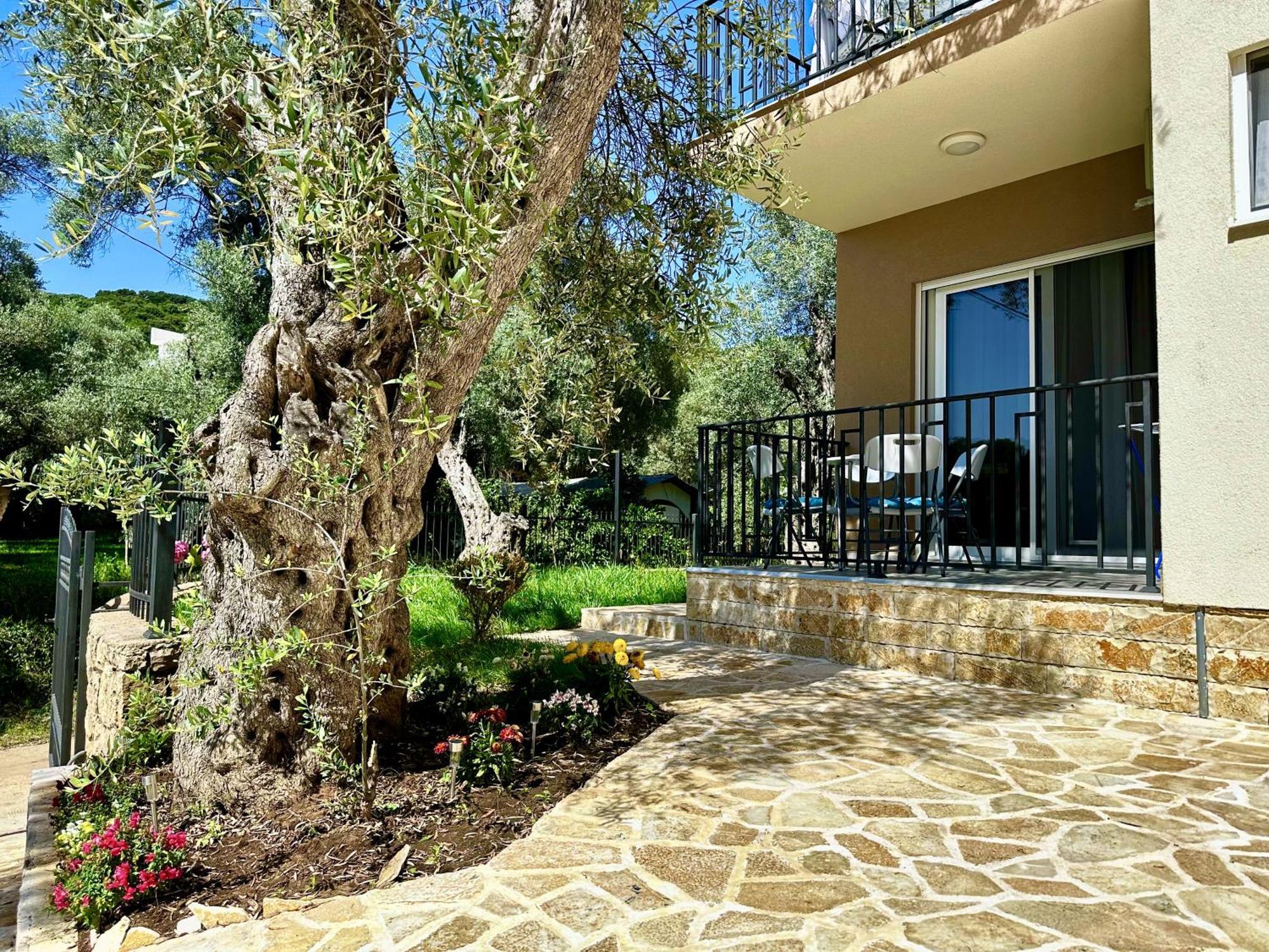Akhdar Apartments Utjeha Exterior photo